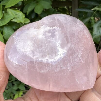 Large Gemmy Rose Quartz Heart With Rainbows - Image 4